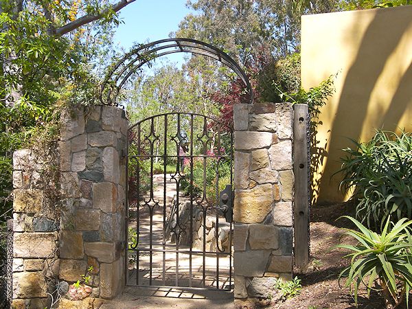 Acacias, Rancho Santa Fe